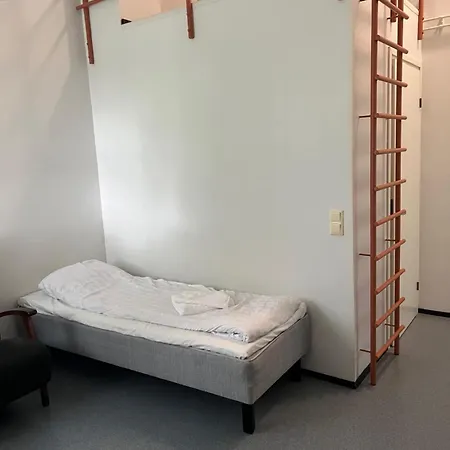 Hostel Hostelli Palonkortteeri *